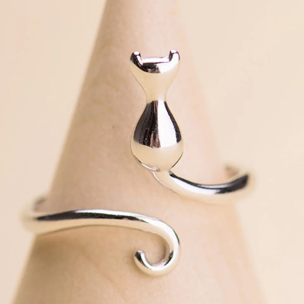"Hanging Around” Kitty Cat Unique Adjust Wrap Ring